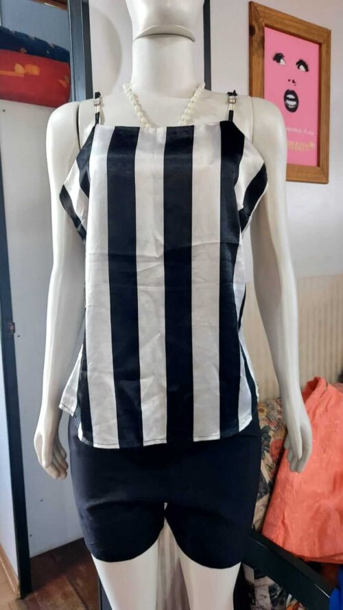 Conjunto preto e branco
